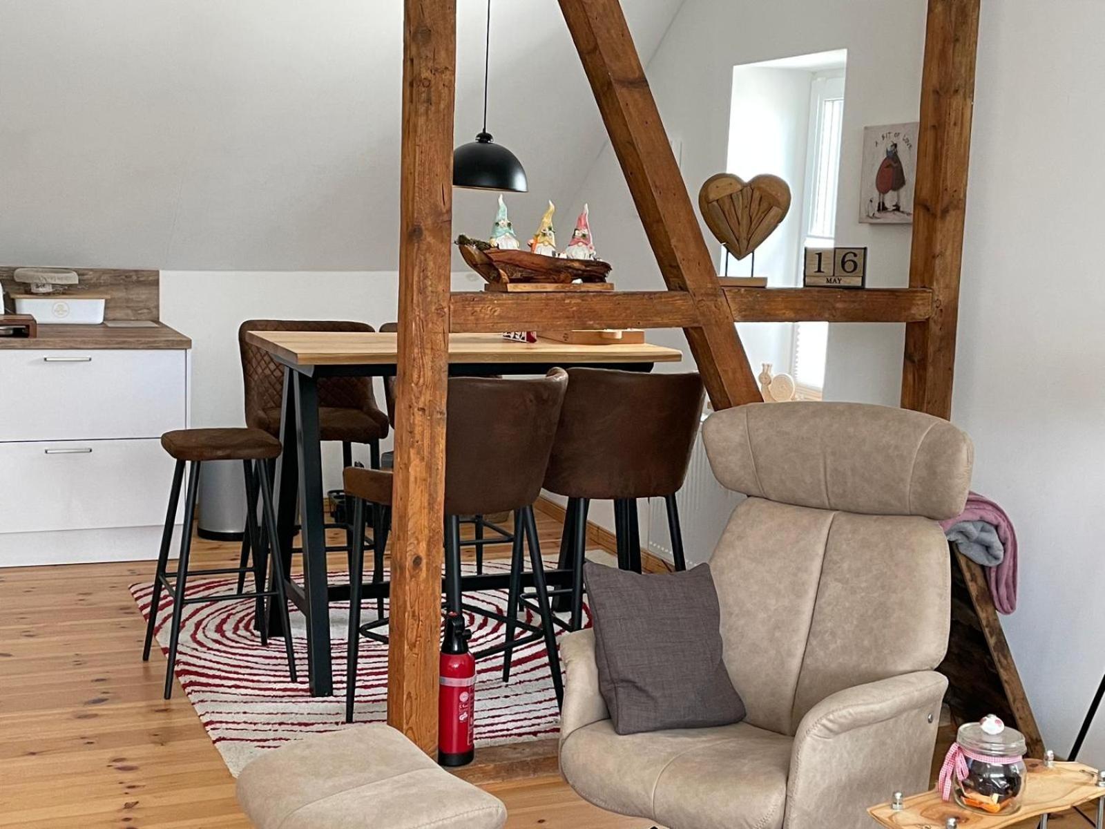 Sterner Obgruiten Haan Buitenkant foto